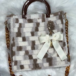 HANDMADE!! 👜 SOLD